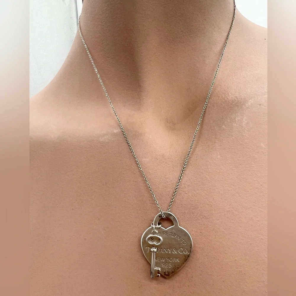 🔴DEAL OF THE MONTH🔴2 Authentic TIFFANY &Co Silver Heart Pendents Necklaces🔴 - Picture 4 of 14